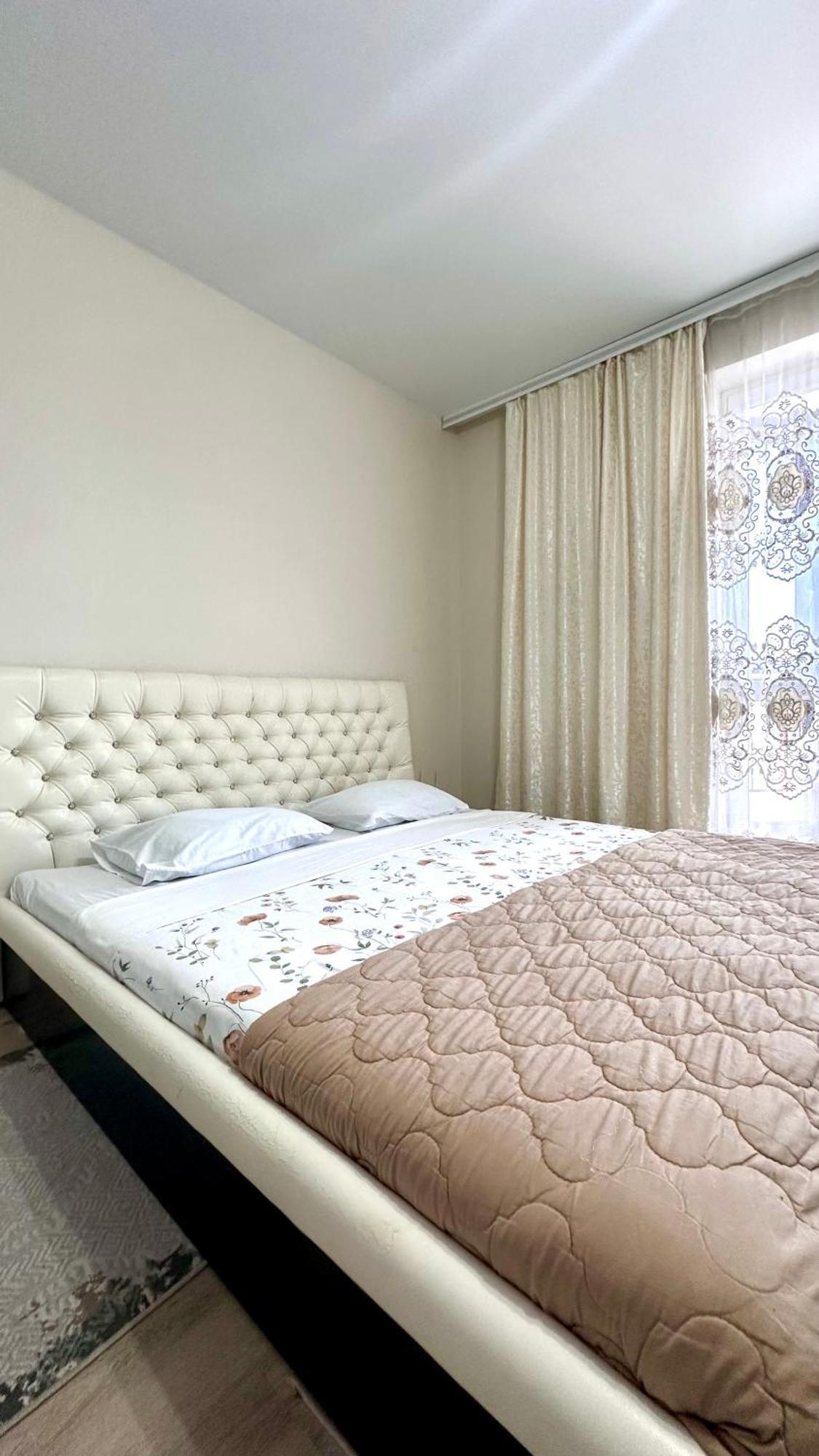 1 Комнатная Драмтеатр 1Bedroom Apartment Ustʼ-Kamenogorsk Exteriér fotografie