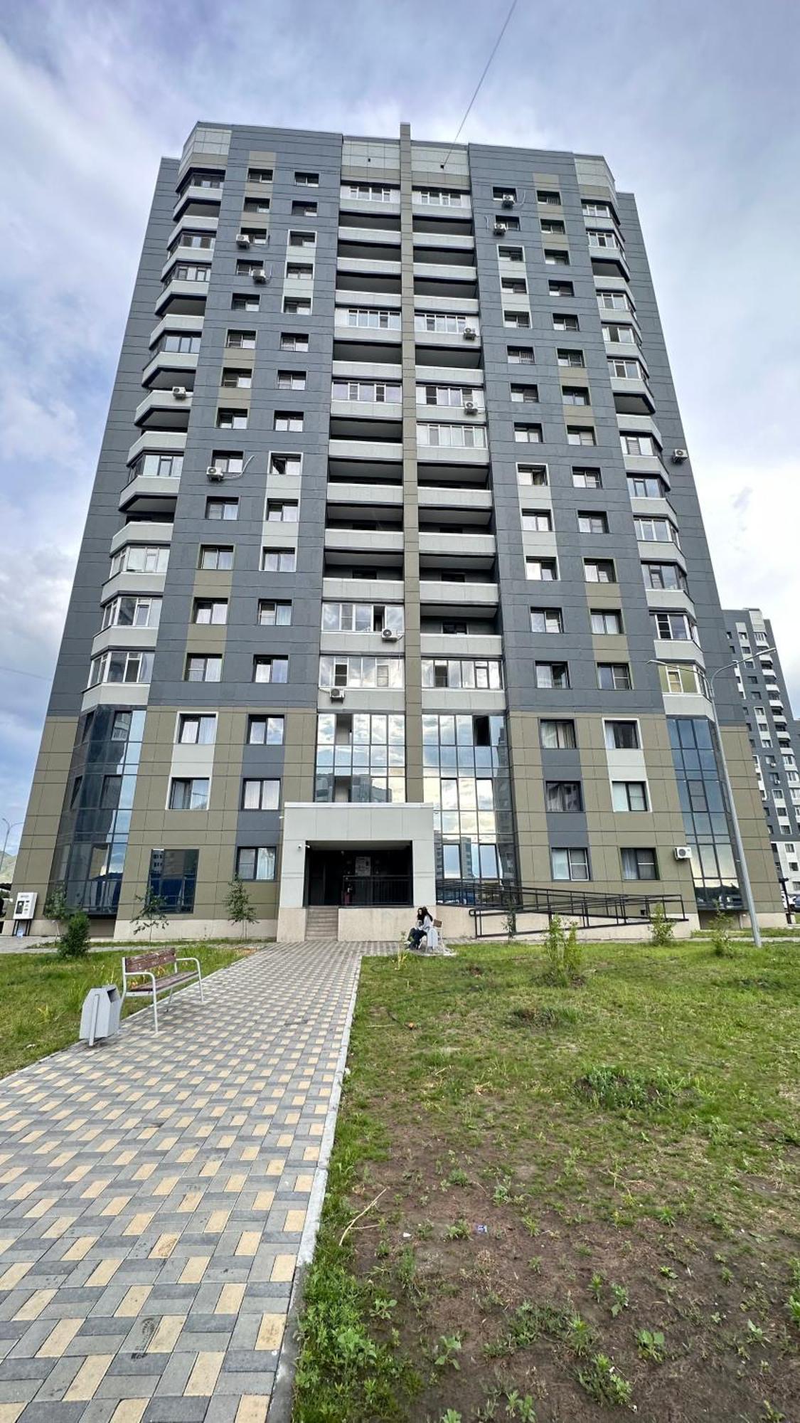 1 Комнатная Драмтеатр 1Bedroom Apartment Ustʼ-Kamenogorsk Exteriér fotografie